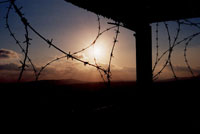 800px khiam detention camp sunset - Σόλων ΜΚΟ
